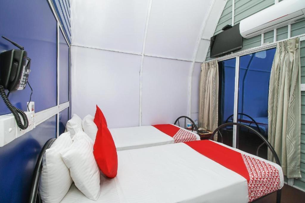 Airport A4 Transit Hub - Eco Chalets Katunayaka Zewnętrze zdjęcie