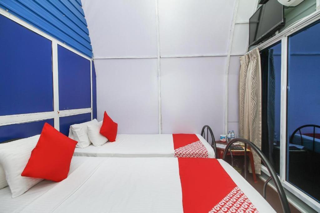 Airport A4 Transit Hub - Eco Chalets Katunayaka Zewnętrze zdjęcie