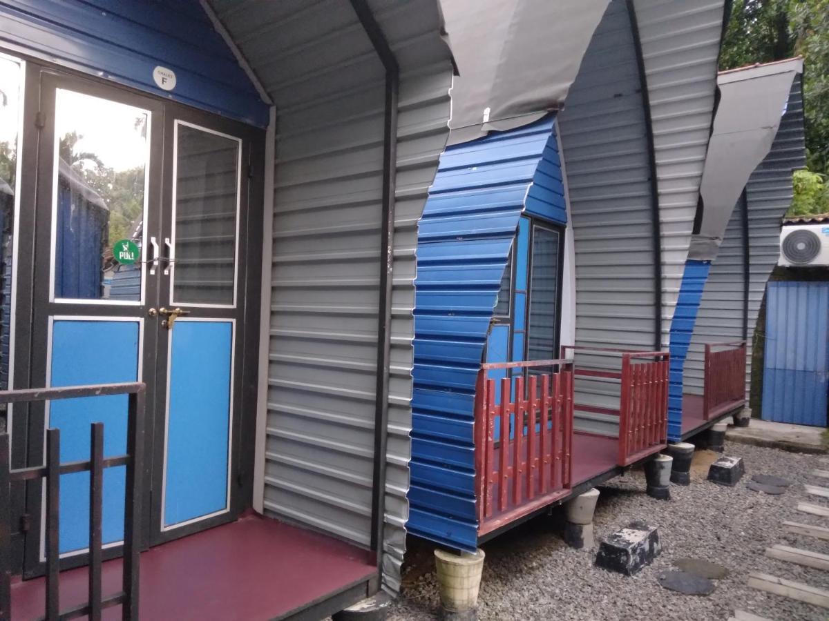 Airport A4 Transit Hub - Eco Chalets Katunayaka Zewnętrze zdjęcie